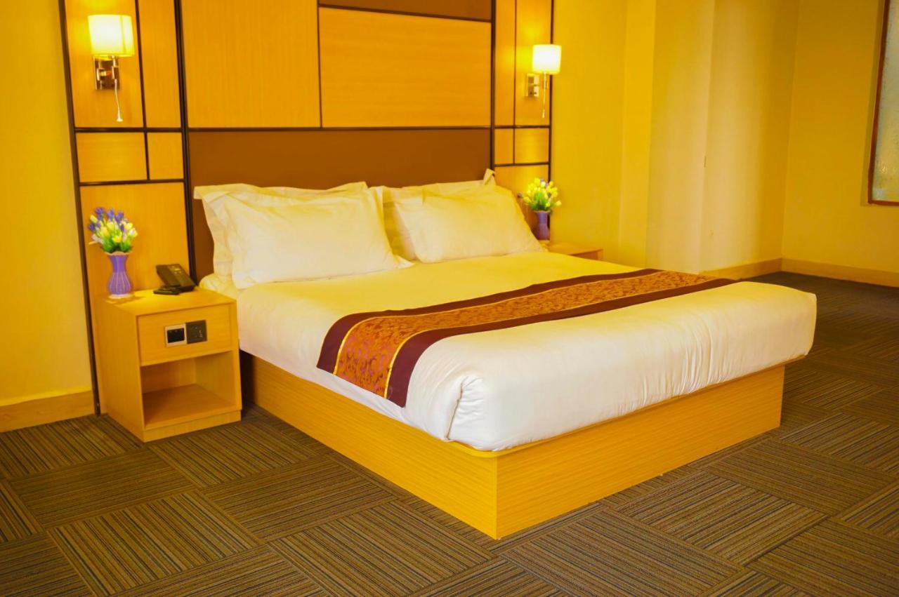 2000 Hotel Kigali