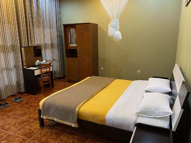 Nyungwe Top View Hotel